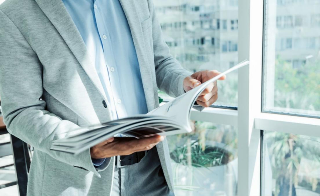 Entorno de aprendizaje mostrando materiales de evaluación y herramientas de observación